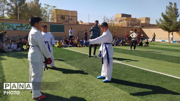 آغاز باشکوه المپیاد ورزشی در مدرسه شهید پسندیده 