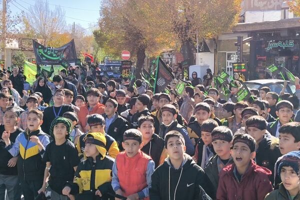 مراسم عزاداری حضرت فاطمه زهرا (س)توسط دهه نودی‌های آباده