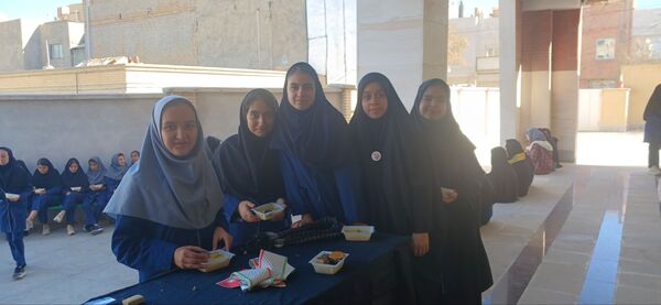برپایی موکب دانش‌آموزی به‌مناسبت شهادت حضرت فاطمه(س)