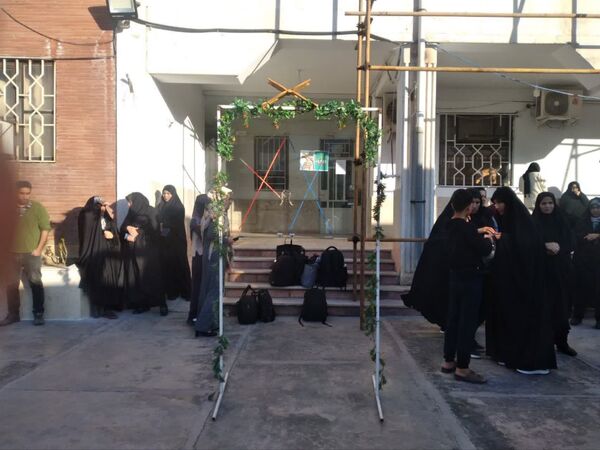 کاروان دانش‌آموزی راهیان نور از علی‌آباد کتول اعزام شد