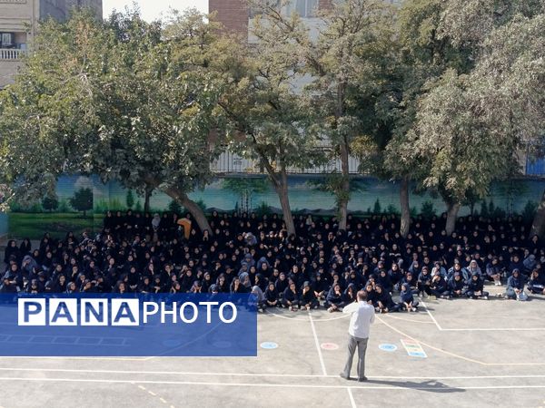 دانش‌آموزان مدرسه مهدی خدابنده با شهدا تجدید پیمان کردند