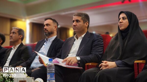  گردهمایی مدیران مدارس منطقه ۱۳ شهر تهران