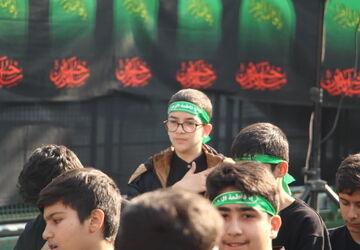 آیین سوگ بانوی نور و نذر حلیم در مدرسه شاهد شهید کاظمی اسلامشهر 