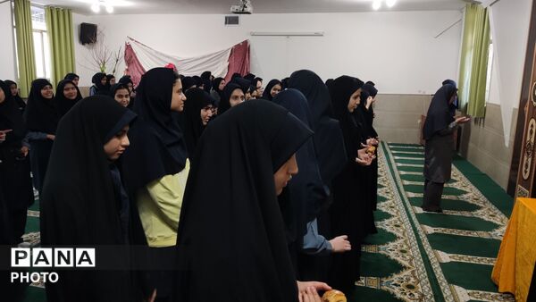 مراسم سه شنبه های مهدوی در دبیرستان متوسطه اول امام حسین علیه السلام 