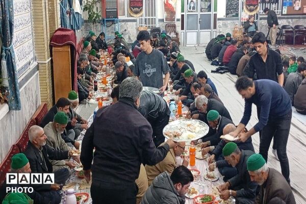 ضیافت افطاری همراه با نماز جماعت مغرب و عشاء در مسجد جامع شهر بار 