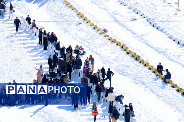 نشاط زمستانی در پیست «سخوید» یزد
