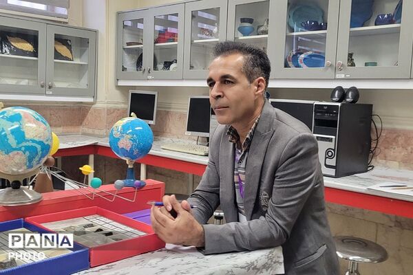 درخشش استعدادهای علمی مرحله استانی دوازدهمین جشنواره نوجوان خوارزمی در بهارستان‌دو