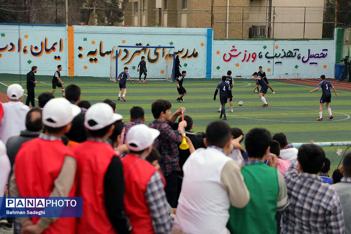 از دوران دانش آموزی عاشق پیراهن استقلال بودم/ باتعطیلی فوتبال المپیادها استعدادیابی در فوتبال کشور با چالش مواجه شد
