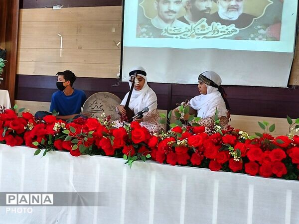 نشست اندیشه ورزی بانوان  در باخرز