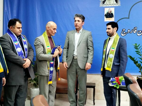 دیدار رئیس سازمان دانش‌آموزی شهرستان فاروج با مدیر جدید آموزش و پرورش این شهر