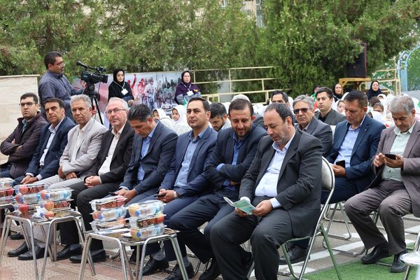 جشن شکوفه‌ها در آذربایجان غربی