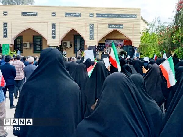پیمان معلمان جیرفت با رهبر جدید
