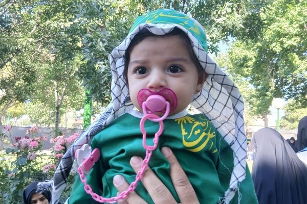 تجلی مظلومیت در آغوش مادران