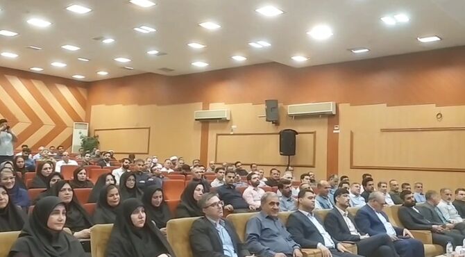 توزیع مرحله دوم تجهیزات آموزشی؛ گامی برای ارتقای امکانات مدارس اندیمشک