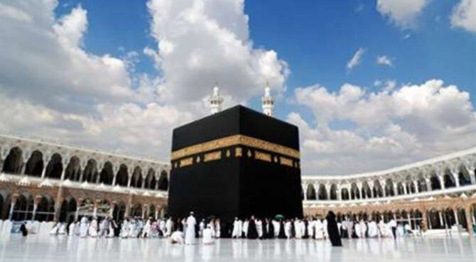 شوق دیدار خانه خدا؛ سفر ناب دانش‌آموزان