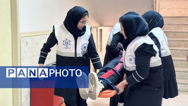 بیست و ششمین مانور سراسری زلزله و ایمنی در شهر اراک