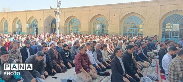 اولین نماز جمعه ماه مبارک رمضان در نیشابور 
