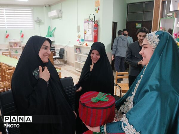 بازدید نماینده مدیر عامل کانون پرورش فکری از مراکز مستقر در گلستان 