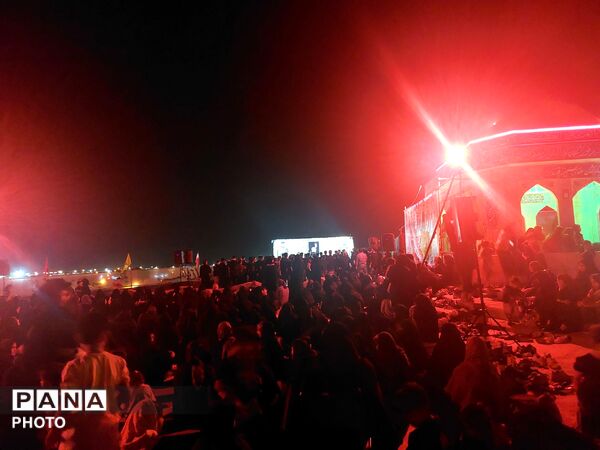 آیین سوگواری شب‌های محرم در هیئت مکتب‌الزهرا(س) حاجی‌آباد