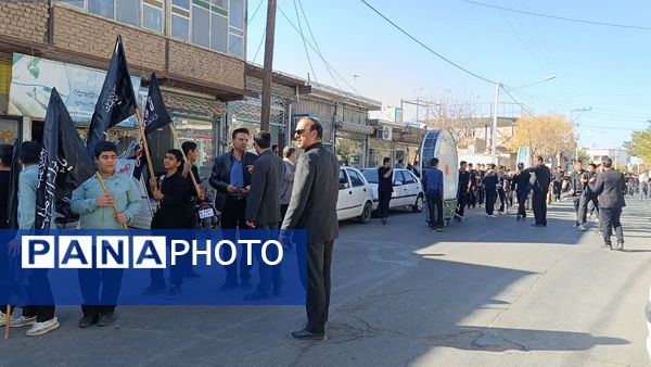 برپایی هیئت عزاداری دانش‌آموزی «قاسم ابن الحسن(ع)» در دبیرستان رئیس‌زاده خلیل‌آباد