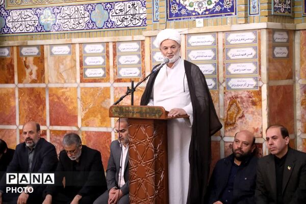 آغاز برنامه‌های گرامیداشت هفته معلم در قم