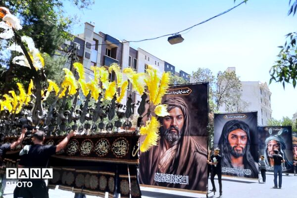 طنین نوای «یا حسین» در عاشورای حسینی  استان مرکزی 