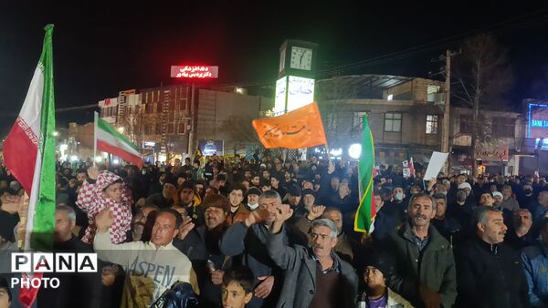هفتمین شب از عزاداری مردم شهیدپرور آشخانه برای رهبر شهید انقلاب