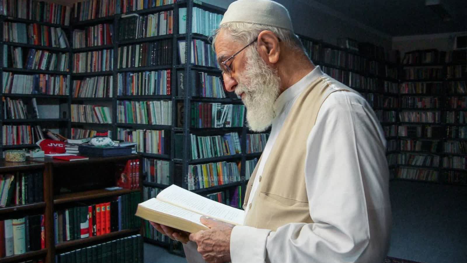 کتاب، تنها دارایی ارزشمند رهبر معظم انقلاب بود