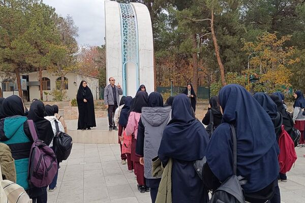 برگزاری اردو تمشک دختران  شهرستان شهریار