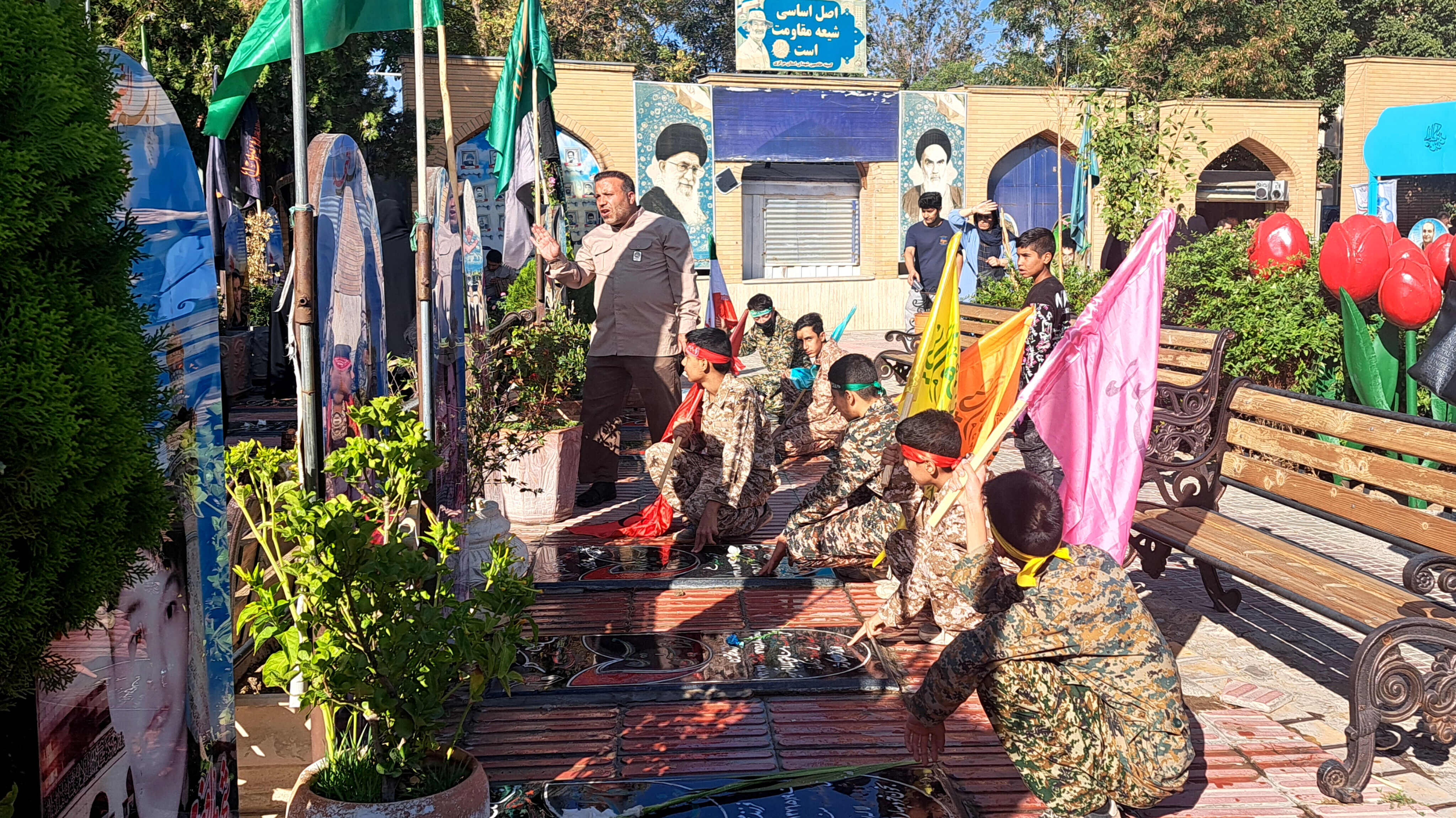 گلباران مزار شهدا در اراک