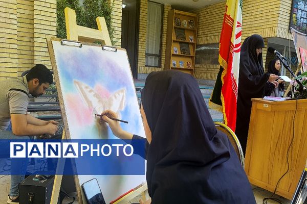 افتتاحیه کافه دخترونه در کانون فرهنگی پانزده خرداد مشهد