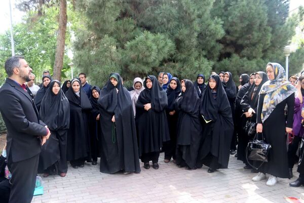 غوغای دانشگاه فردوسی مشهد در روز کنکور ۱۴۰۴