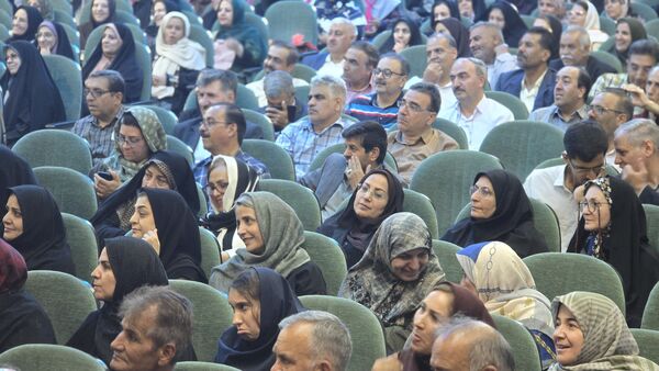 همایش تجلیل از فرهنگیان بازنشسته ناحیه۴ اصفهان در اردوگاه شهید بهشتی اصفهان