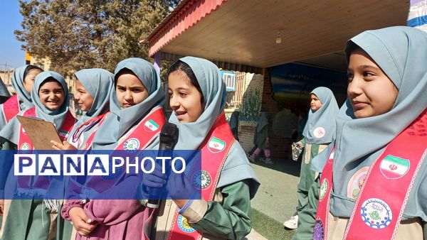 انتخابات شورای دانش آموزی در دبستان شاهد تحقیقی ناحیه ۶