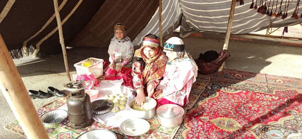 ماها؛ هفته فرهنگ و هنر مدارس ایران 