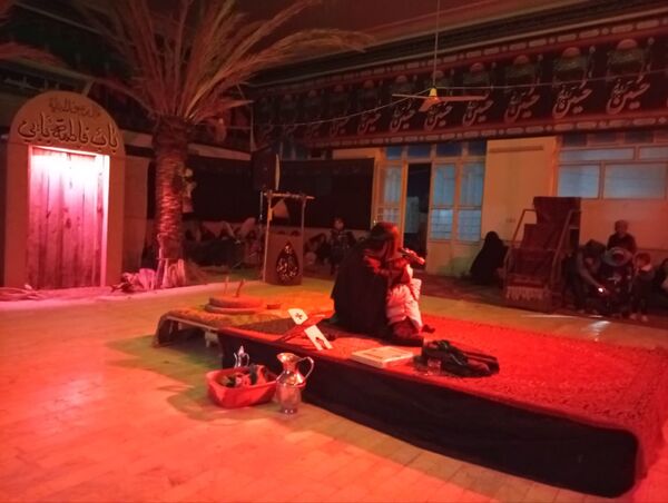 اجرای نمایش و شبیه خوانی دهه فاطمیه در تکیه ابوالفضلی روستای فدافن