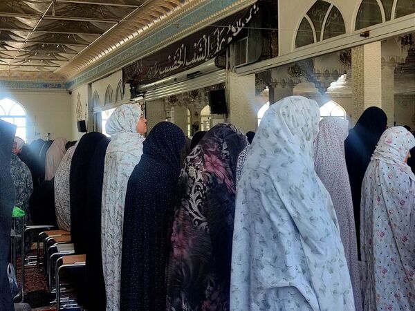 نماز جمعه؛ خواستگاه عبادت و سنگر علم و سیاست 