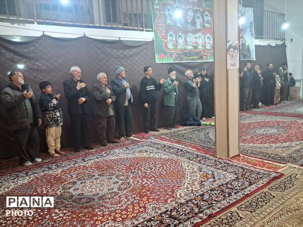 مراسم چهلم رهبر شهید و کودکان میناب