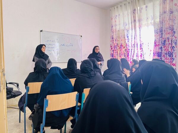 برگزاری روز اول کارگاه توانا با حضور جمعی از معلمان در سملقان