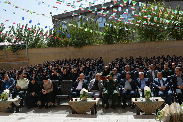 مهر زنگ روشنایی، امید و مقاومت