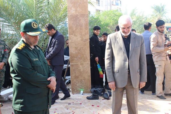 تشییع پیکر مطهره شهید گمنام در دانشگاه فرهنگیان بوشهر