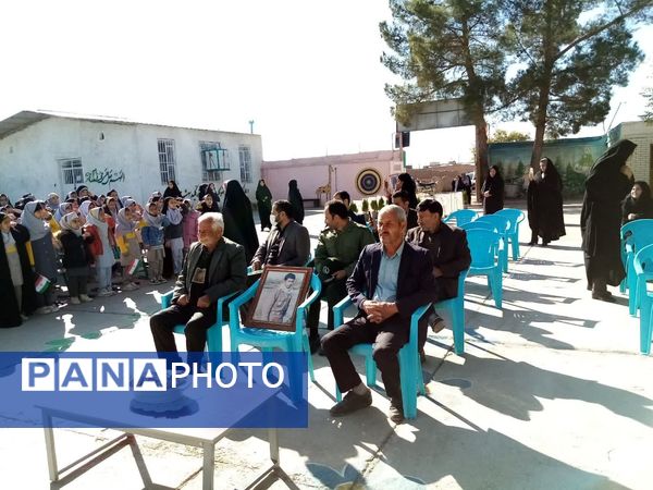 مراسم یادمان شهدای شهرستان خلیل‌آباد در مدارس