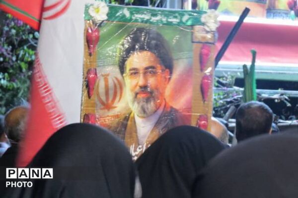 این‌بار تصاویر صدای ایران ایران را فریاد می‌زنند