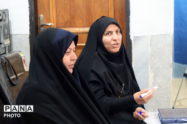 رقابت پرشور دانش‌آموزان اردکانی در مسابقات استانی معارف