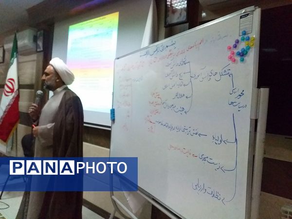 جلسه توجیهی راهبران و ناظران اقامه نماز مدارس مشهد مقدس