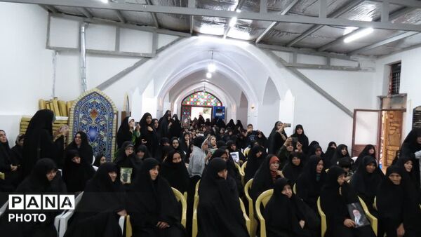 همایش «مکتب حاج قاسم» در بیت الشهدای کهک