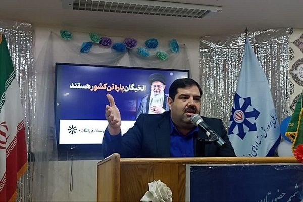 کار گروهی و بهره گیری از هوش مصنوعی از مهمترین وظایف دانش آموزان نخبه است