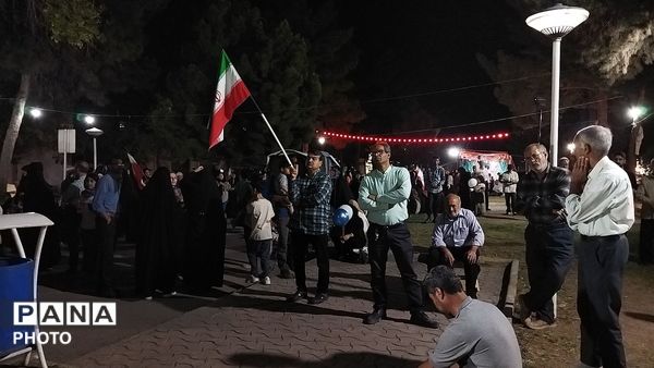 نود و پنجمین شب از شب های مقاومت بلوار جمهوری نیشابور در قاب پانا 