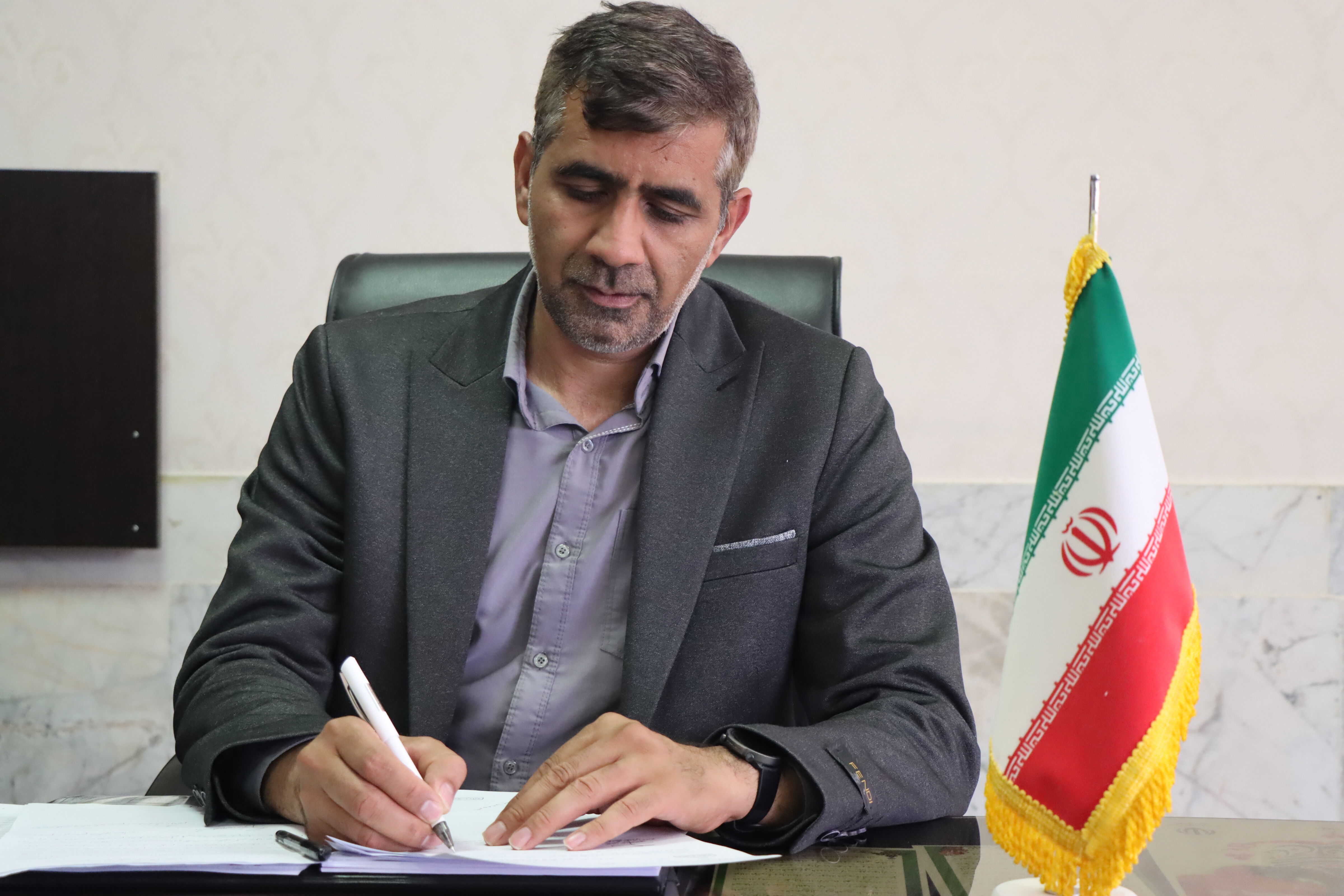 معلمان، بنیان‌گذاران آینده‌ای درخشان هستند