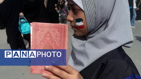 جشن انقلاب امسال پر شورتر از همیشه 